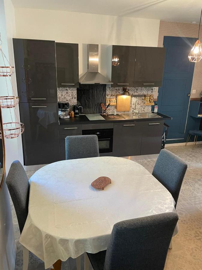 La Reyniere Bed & Breakfast Сер Екстериор снимка