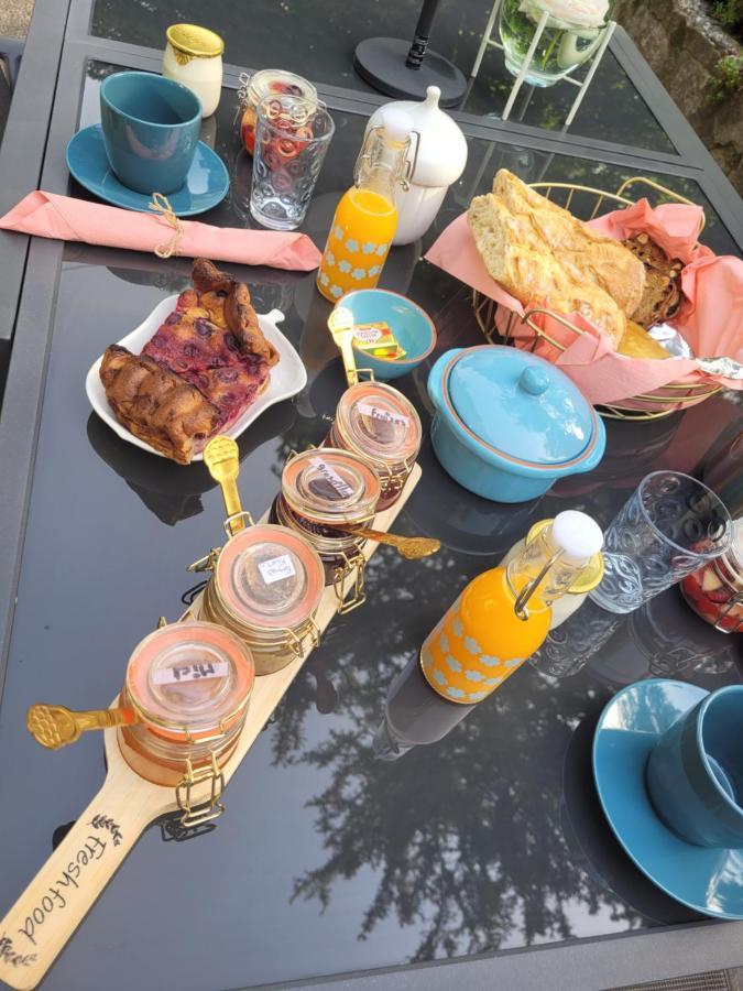 La Reyniere Bed & Breakfast Сер Екстериор снимка